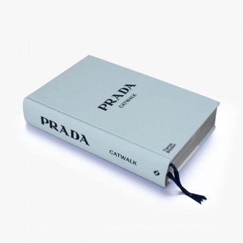 xx_livro-prada-catwalk-frankel-queen-books-954d1bd253a260b38971e17709282736.jpg